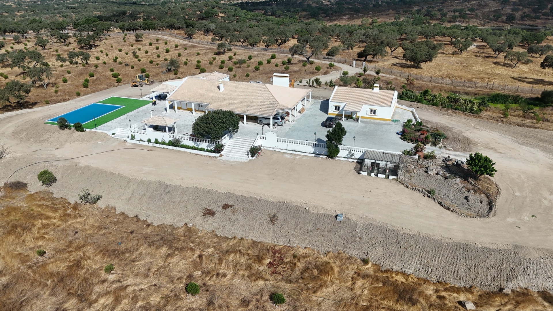 The Lodge Complex